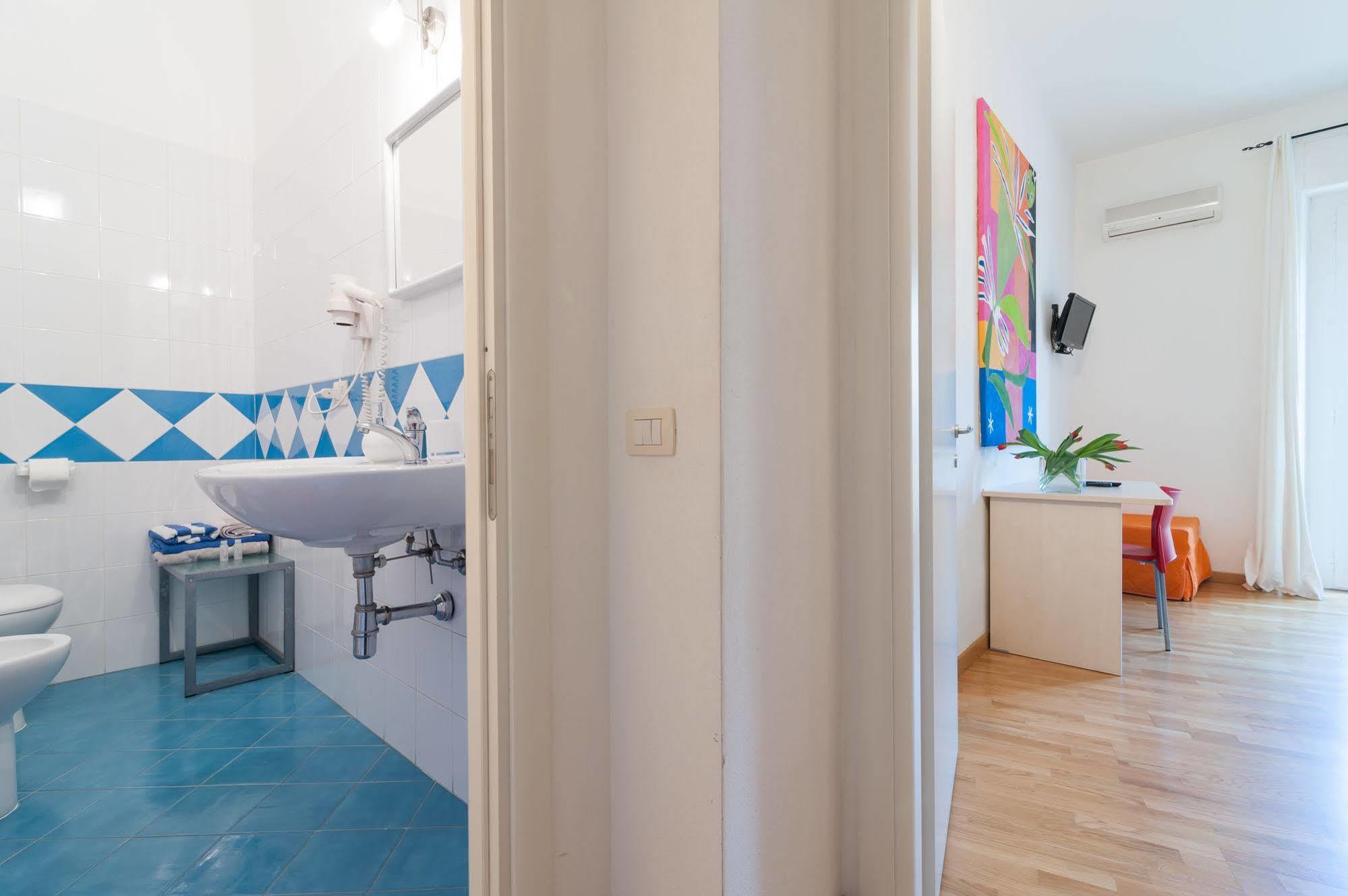 Affittacamere Art Rooms Cagliari Exterior foto